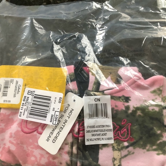 Cabelas Pink Camo Hoodie 0-3 Month - Picture 2 of 5